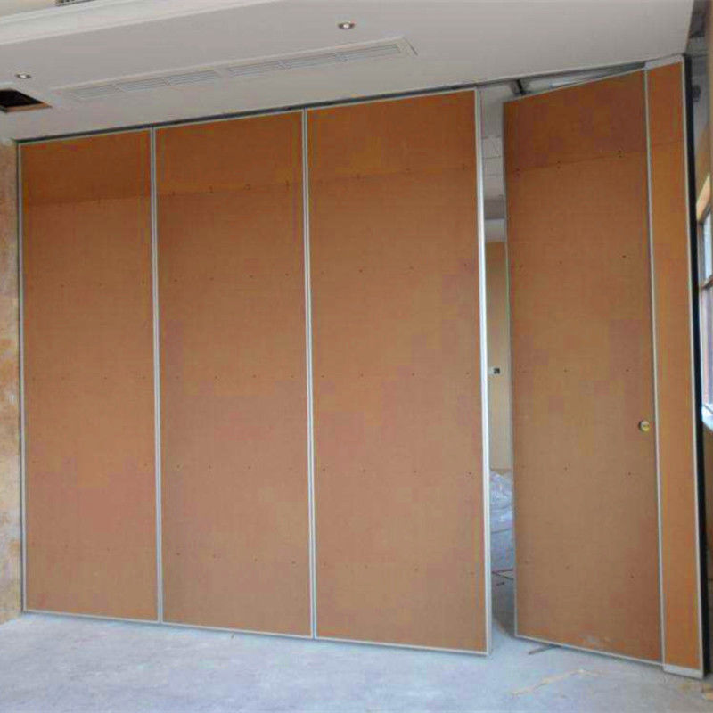 Hotel Wooden Operable Sliding Folding Partition / Acoustic Movable Partition Wall