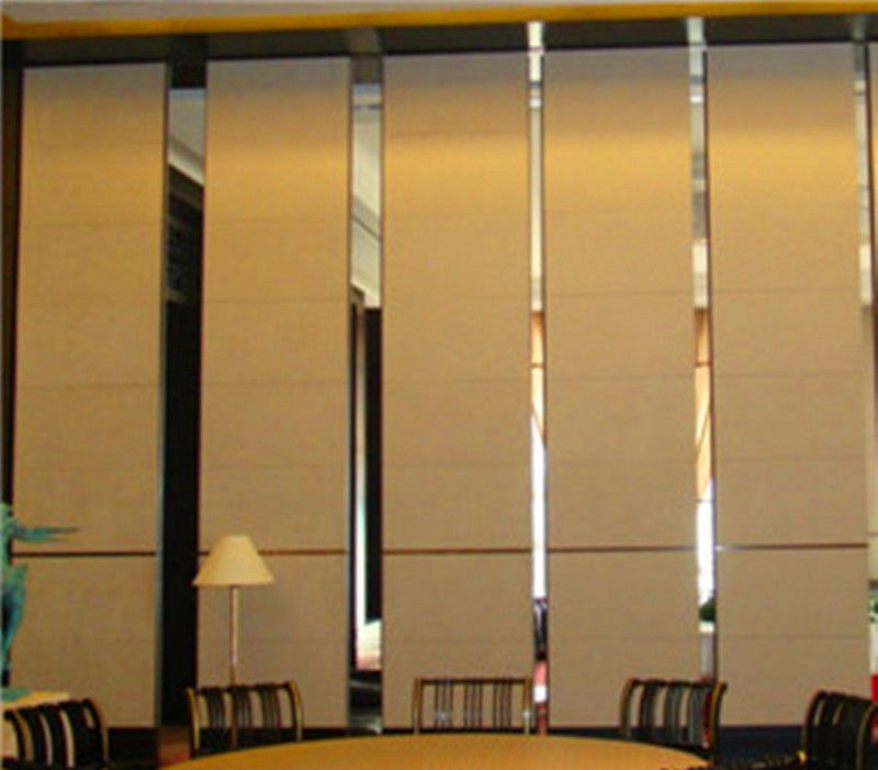 Hotel Acoustic Folding Partition Wall Divide Space Top Hanging System / Soundproof Room Dividers