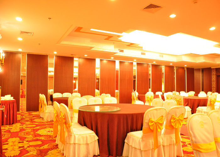 Movable Partition Walls , Operable Wall For Banquet Wedding Facility