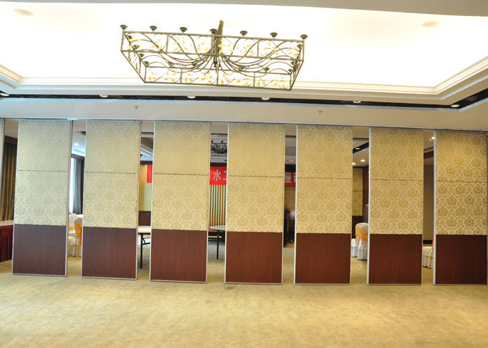 Aluminium Movable Wall Panels Exhitibition Partition System For Acoustic Door